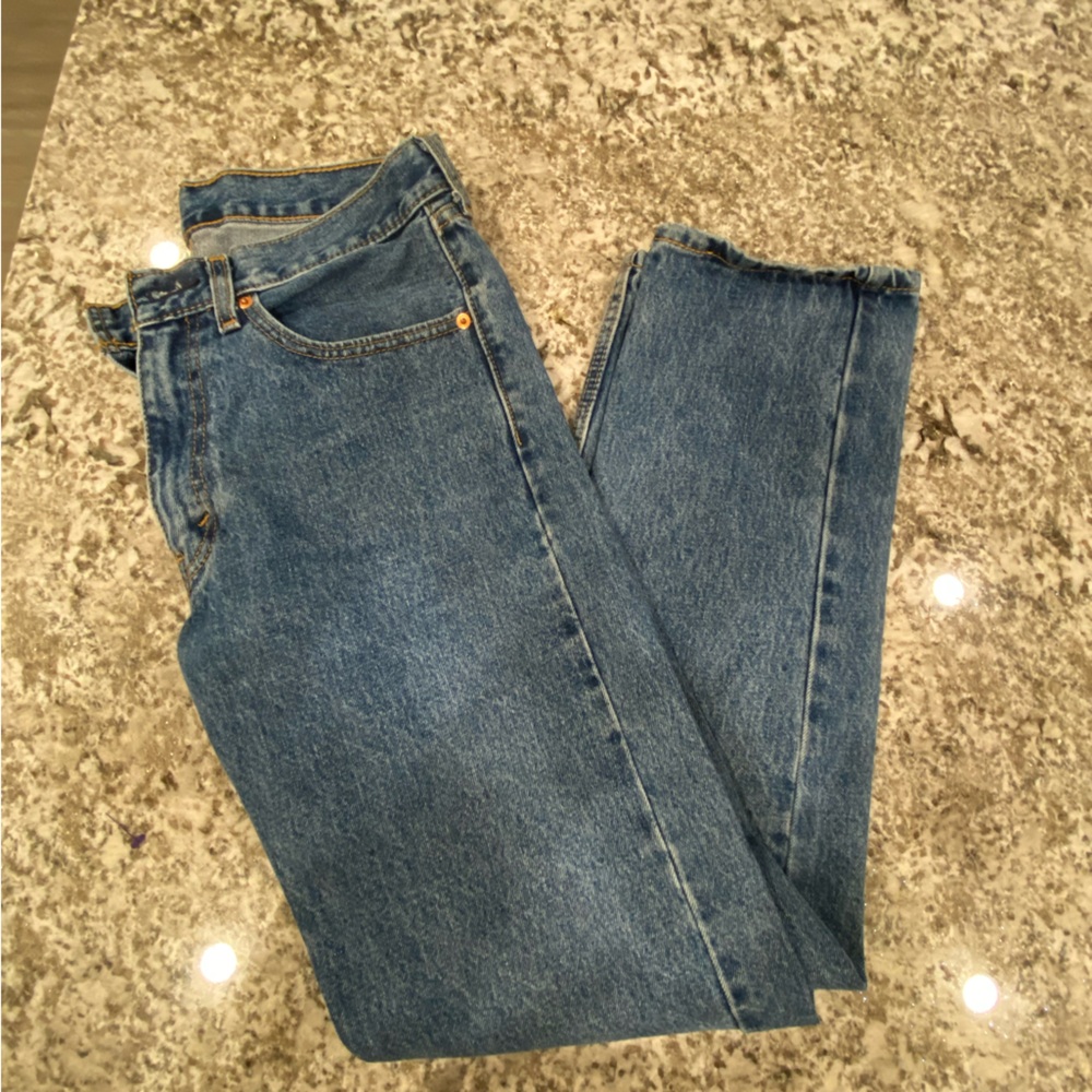 505 Levi’s - Picture 3 of 5
